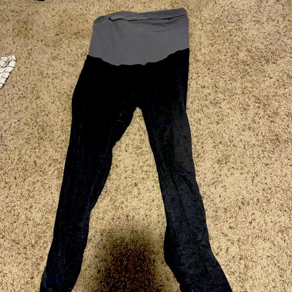 Maternity leggings